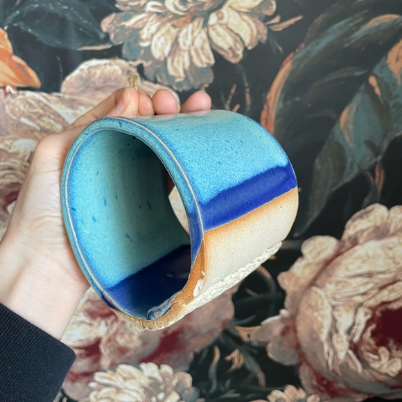 Hanging Pottery by MIKA Fleur - Picture 10 of 12